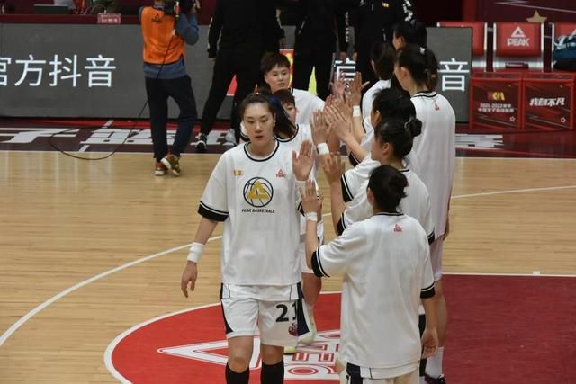 比比东泳装比基尼套装图片