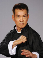 神圣的修女和黄色内裤
